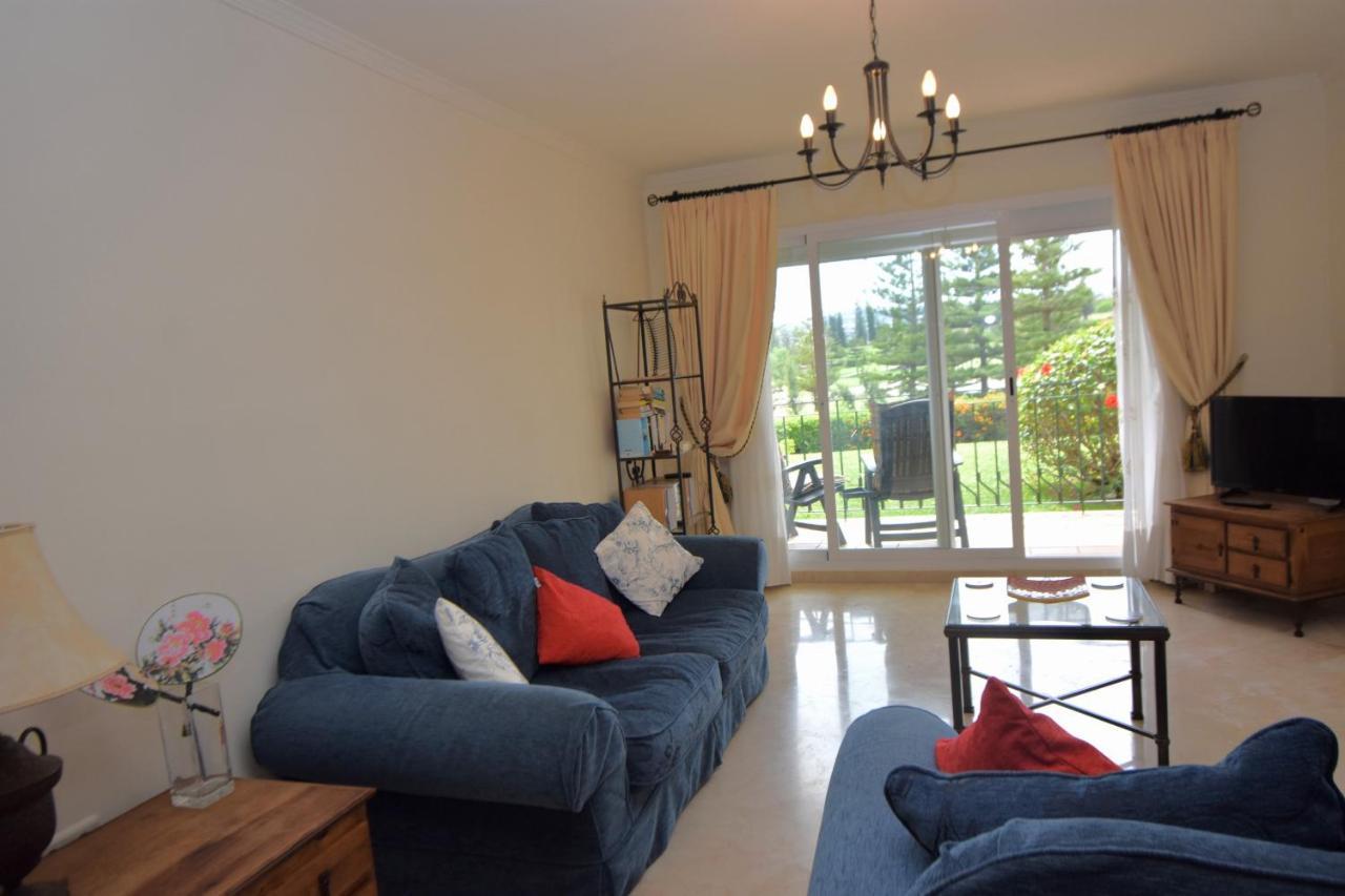Beautiful Apt With Golf & Lake Views Mijas Golf Fuengirola Exterior photo